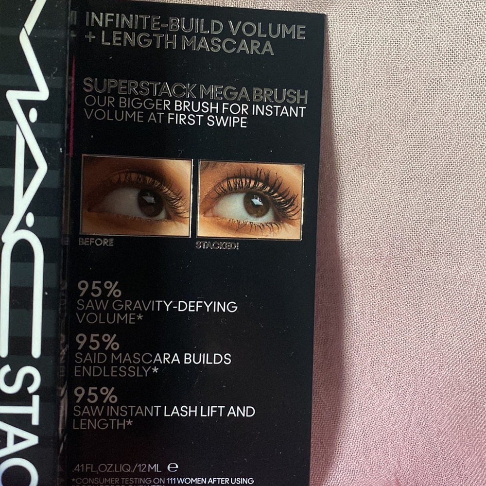 NEW M·A·C Cosmetics Stack Mascara - Picture 9 of 11